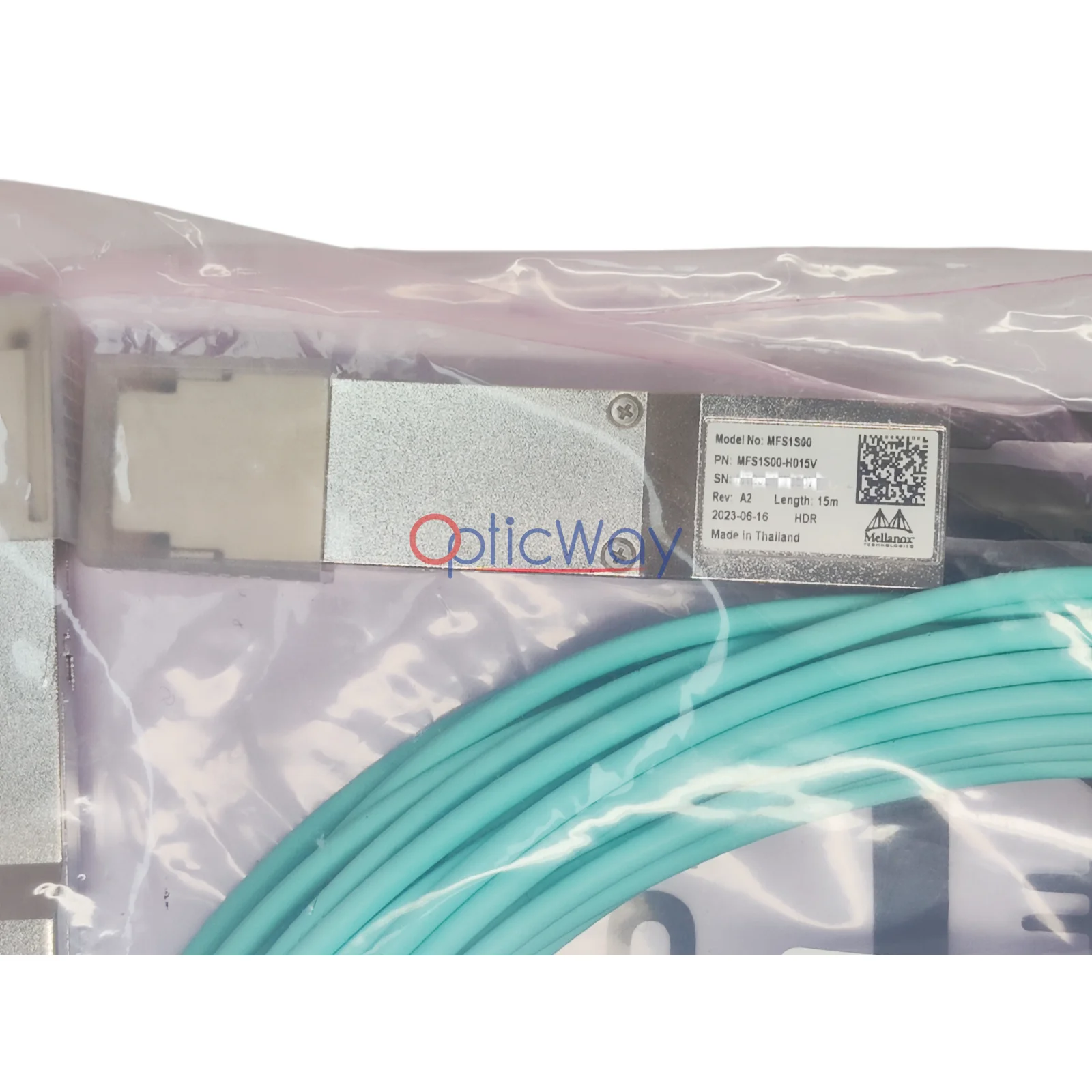 Mellanox MFS1S00-H015V HDR 200G QSFP56 Active Optical Cable Connector Close-up